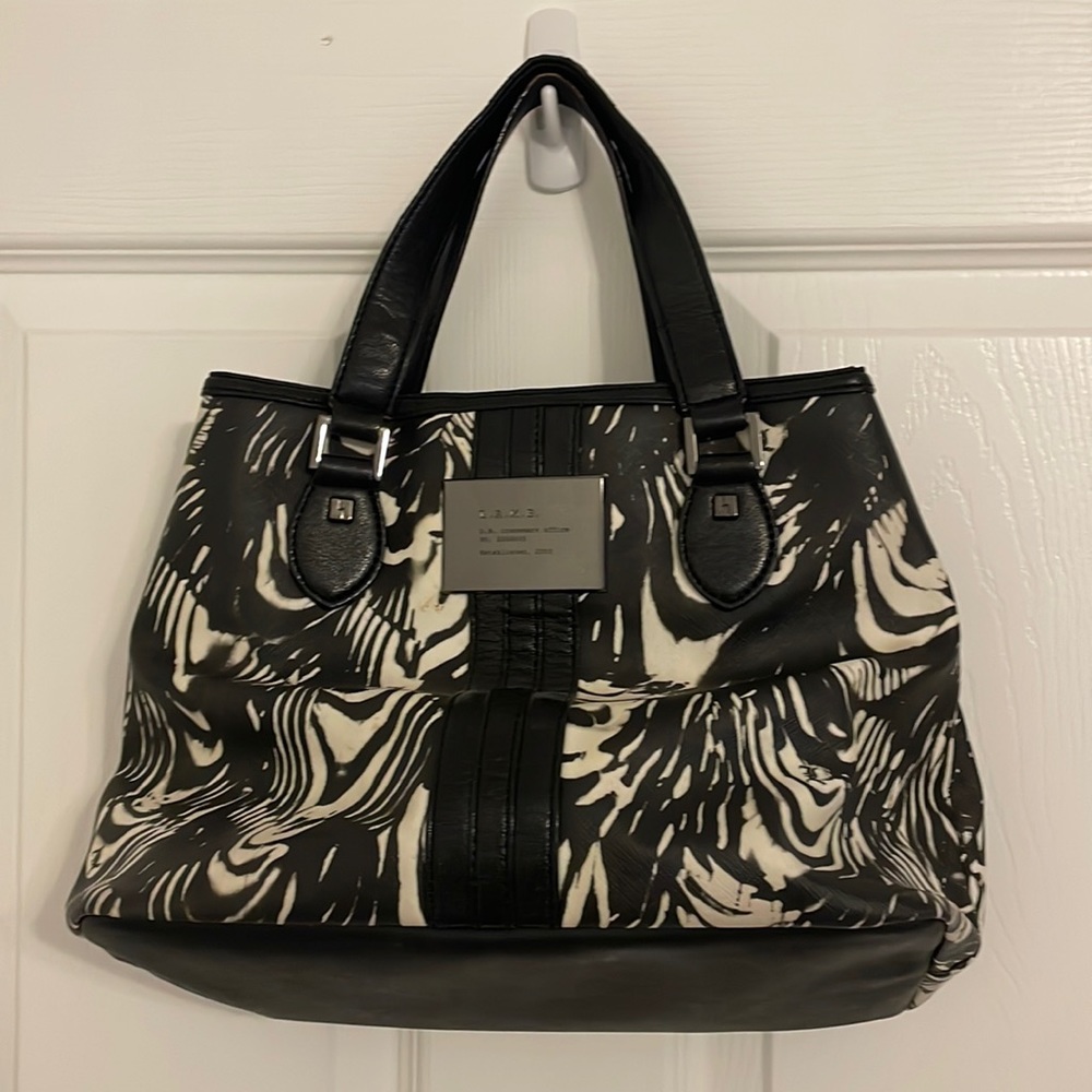 L.A.M.B by Gwen Stefani tote